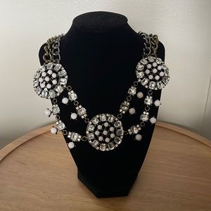 Statement necklace